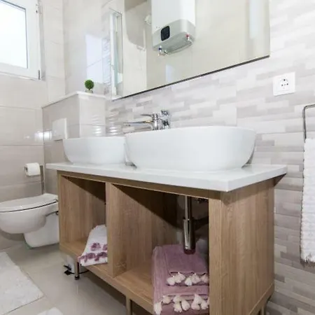Apartment Aria *