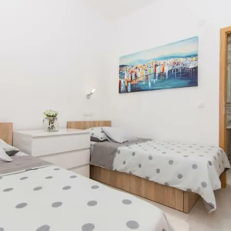 Apartment Aria Trogir